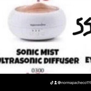 Tupperware White Ultrasonic Diffuser